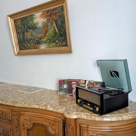Maison De Style Tout Confort, Position Ideale, Avec Clim Et Petit Exterieur 奥朗日 外观 照片