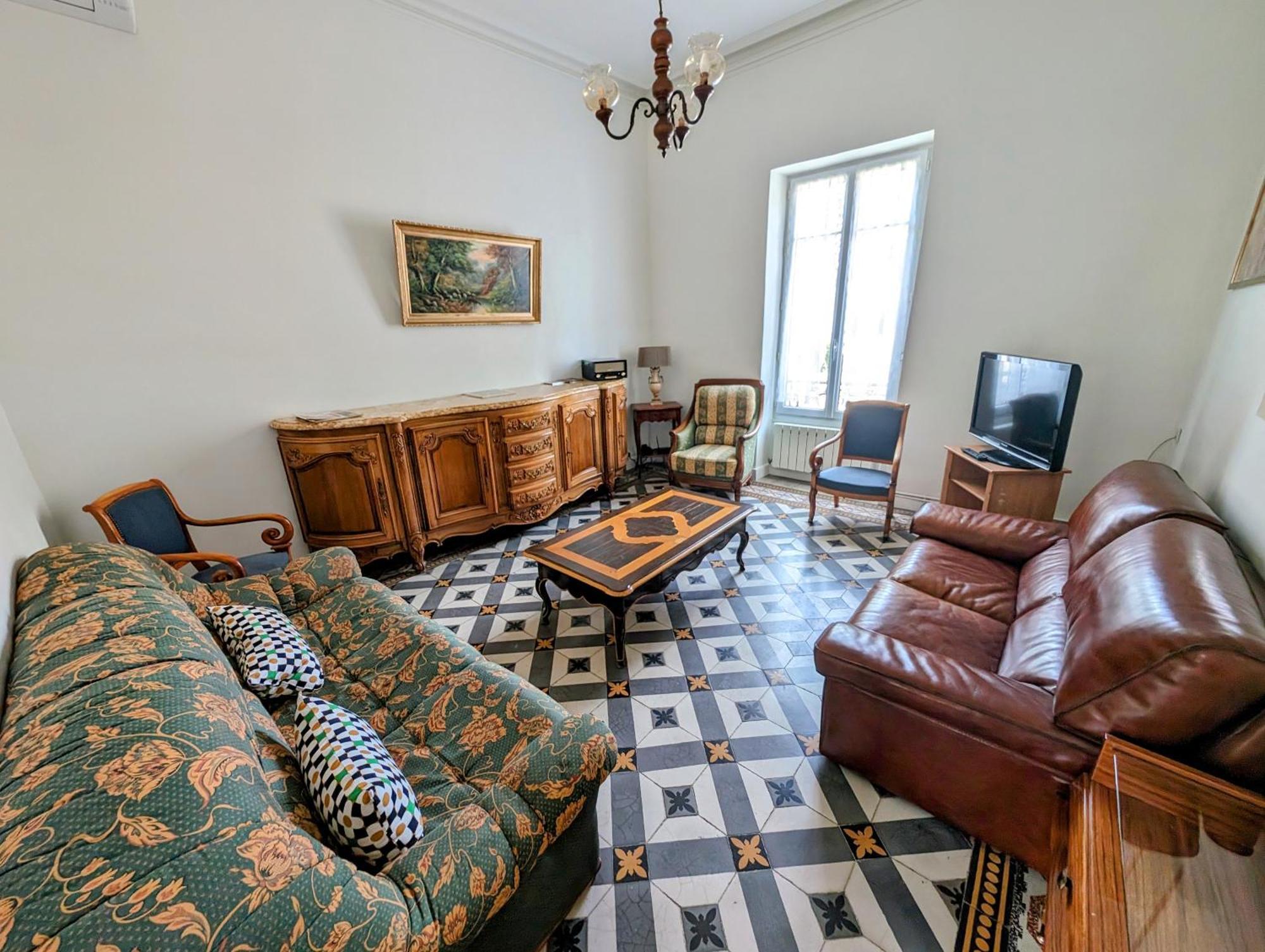 Maison De Style Tout Confort, Position Ideale, Avec Clim Et Petit Exterieur 奥朗日 外观 照片